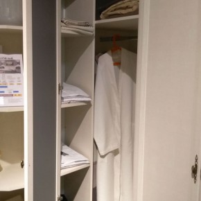 ЛИВАДИЯ Л9 Шкаф угловой в Заводоуковске - zavodoukovsk.ok-mebel.com | фото 2